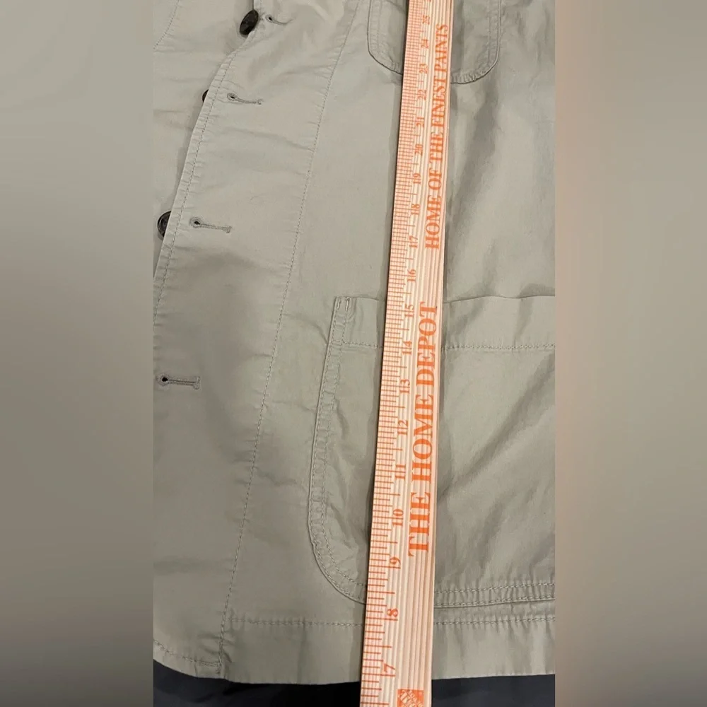 Banana Republic Men’s Khaki Casual Jacket, Oversized Button Down Front; Size 46